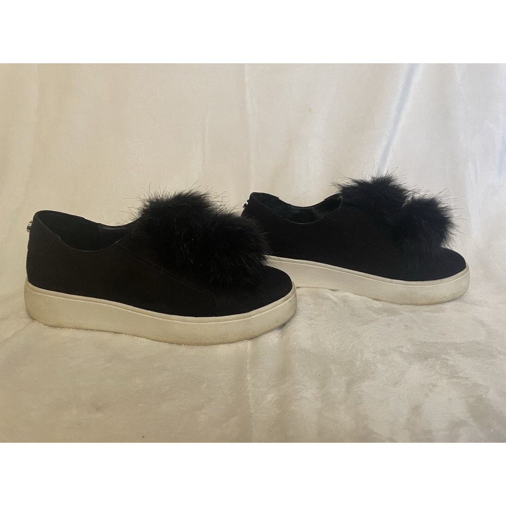 Steve Madden | Furlie‎ feather pom-pom black slip-on low-top sneakers size 8